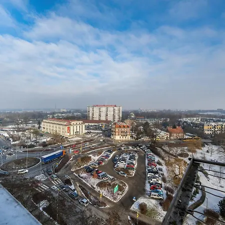 Апартаменты Functional With A View Of The In A Quiet Area Of By Renters Вроцлав