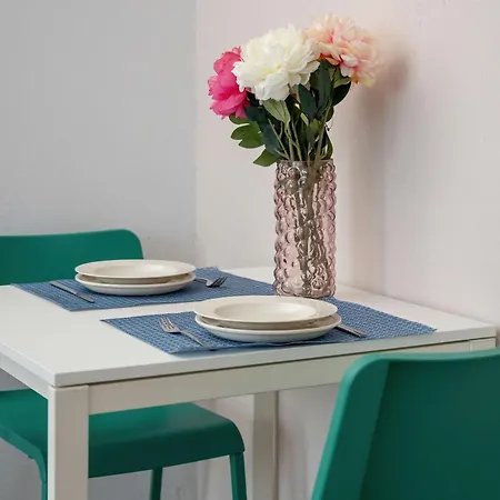 Functional With A View Of The In A Quiet Area Of By Renters * Вроцлав