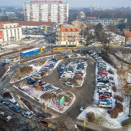 Functional With A View Of The In A Quiet Area Of By Renters Вроцлав