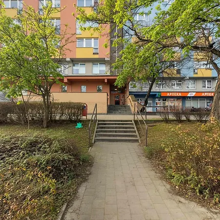 아파트 Functional With A View Of The In A Quiet Area Of By Renters